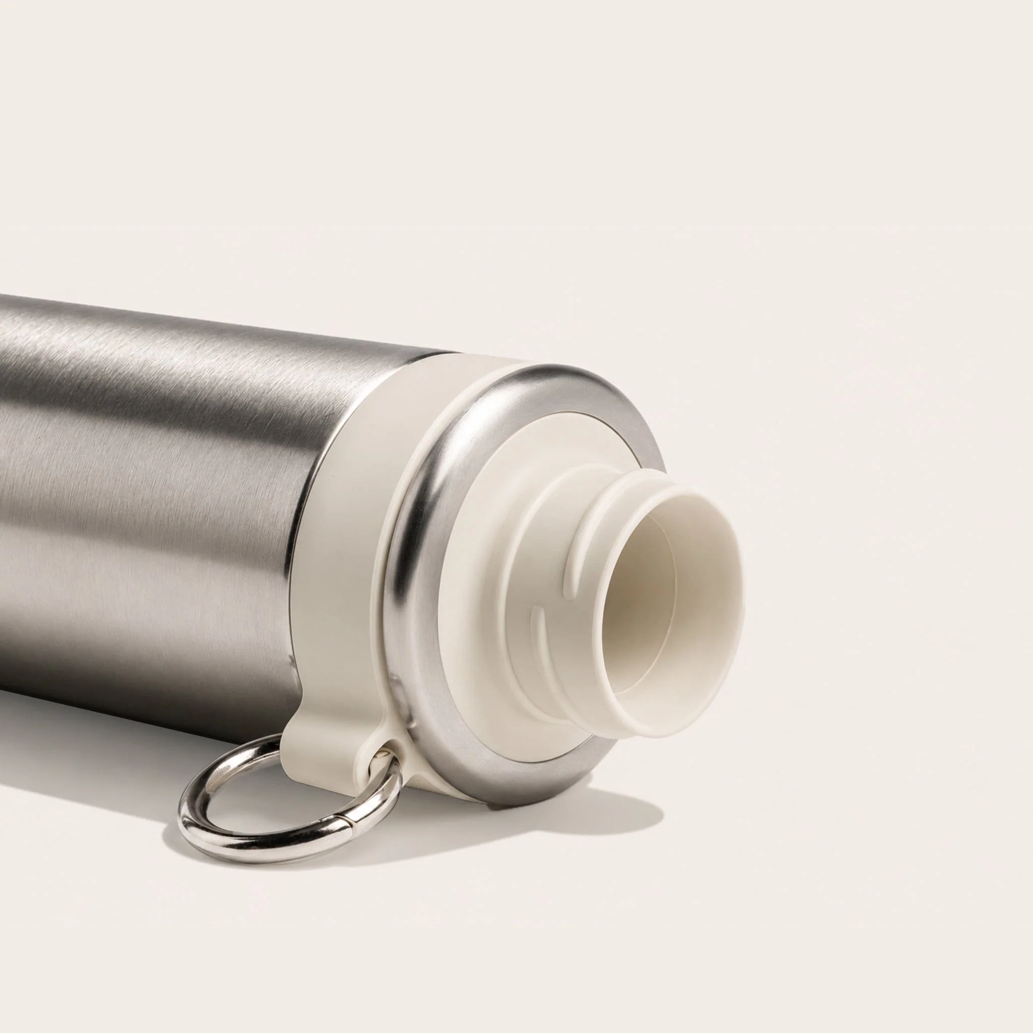 20 oz Magnetic Lid Water Bottle - Image 4